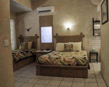 The Guest House Lahaina Exterior foto